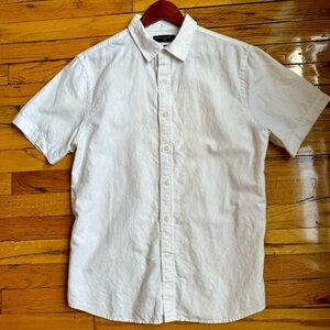 Banana Republic White Linen Shirt